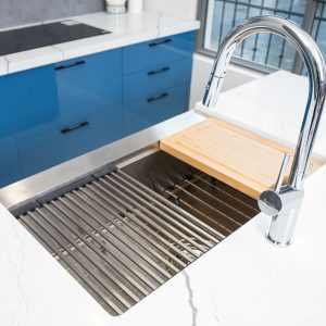 Chậu rửa bát Workstation Sink – Apron Sink KN8051AS RettaSiphon, thớt gỗ, roll mat, colander, bottom grid