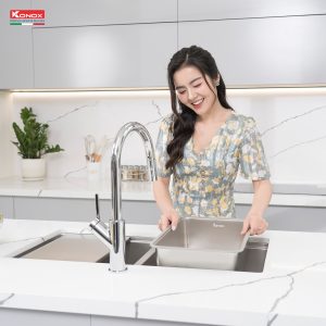 Chậu rửa bát chống xước Workstation Sink – Undermount Sink KN8646DU DekorSiphon, giá úp bát inox, thớt inox