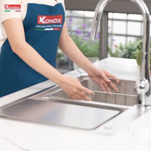 Chậu rửa bát chống xước Workstation Sink – Topmount Sink KN8651TD DekorSiphon, thớt inox, giá úp bát inox